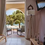 Mandy Seafront شقة *