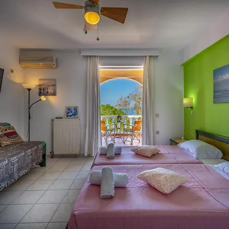 Mandy Seafront Apartment Zakynthos