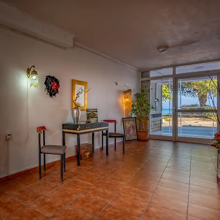 Apartment Mandy Seafront *