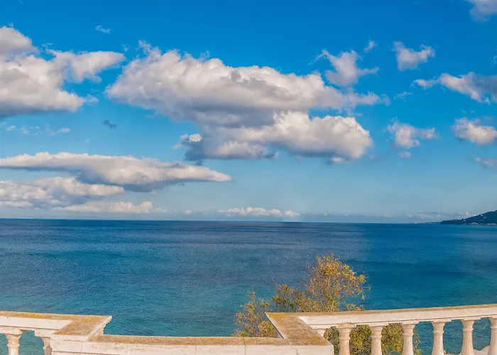 Mandy Seafront * Città di Zante