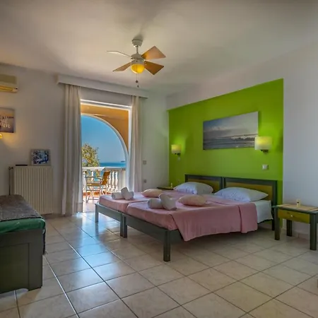 Saltwater Serenade Apartments *