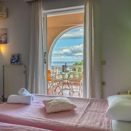 Saltwater Serenade Apartments *